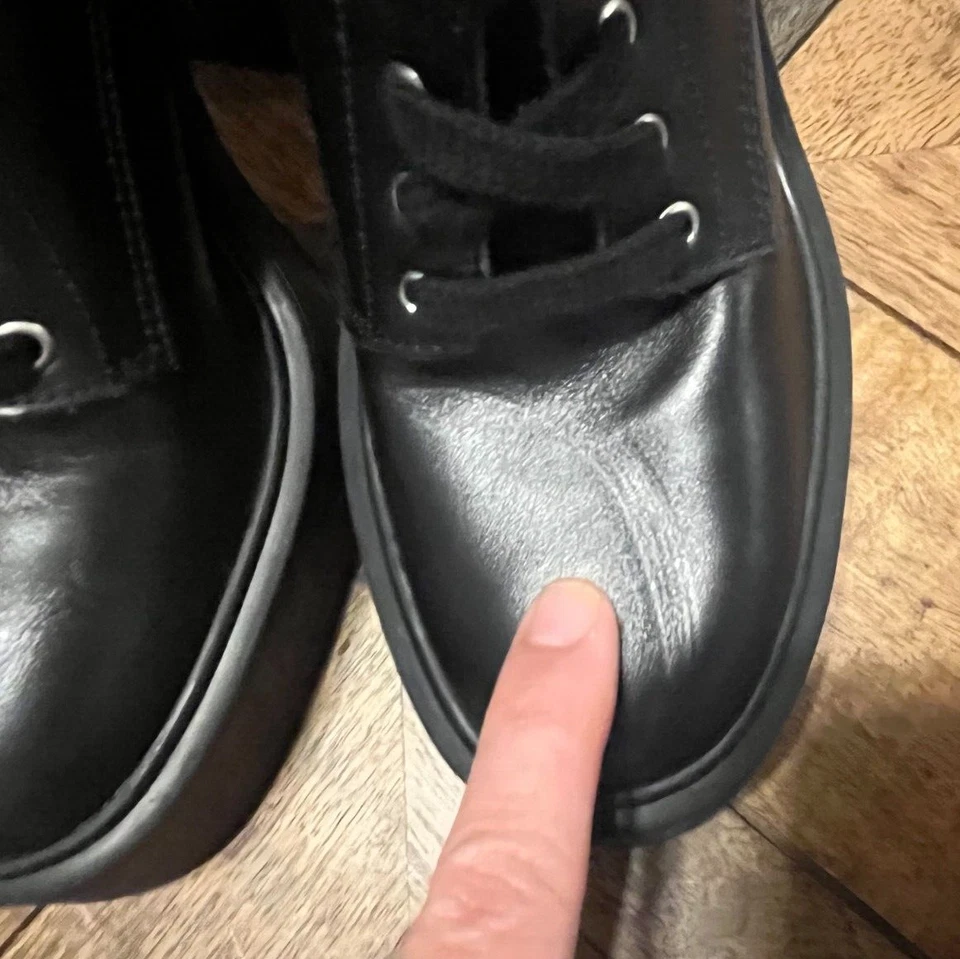 Botas Gianni Bini Suzie Cuero Encaje/Gancho Cremallera Lateral Tacón Bloque Negras 6.5M (rasguños) Foto 2 de 4