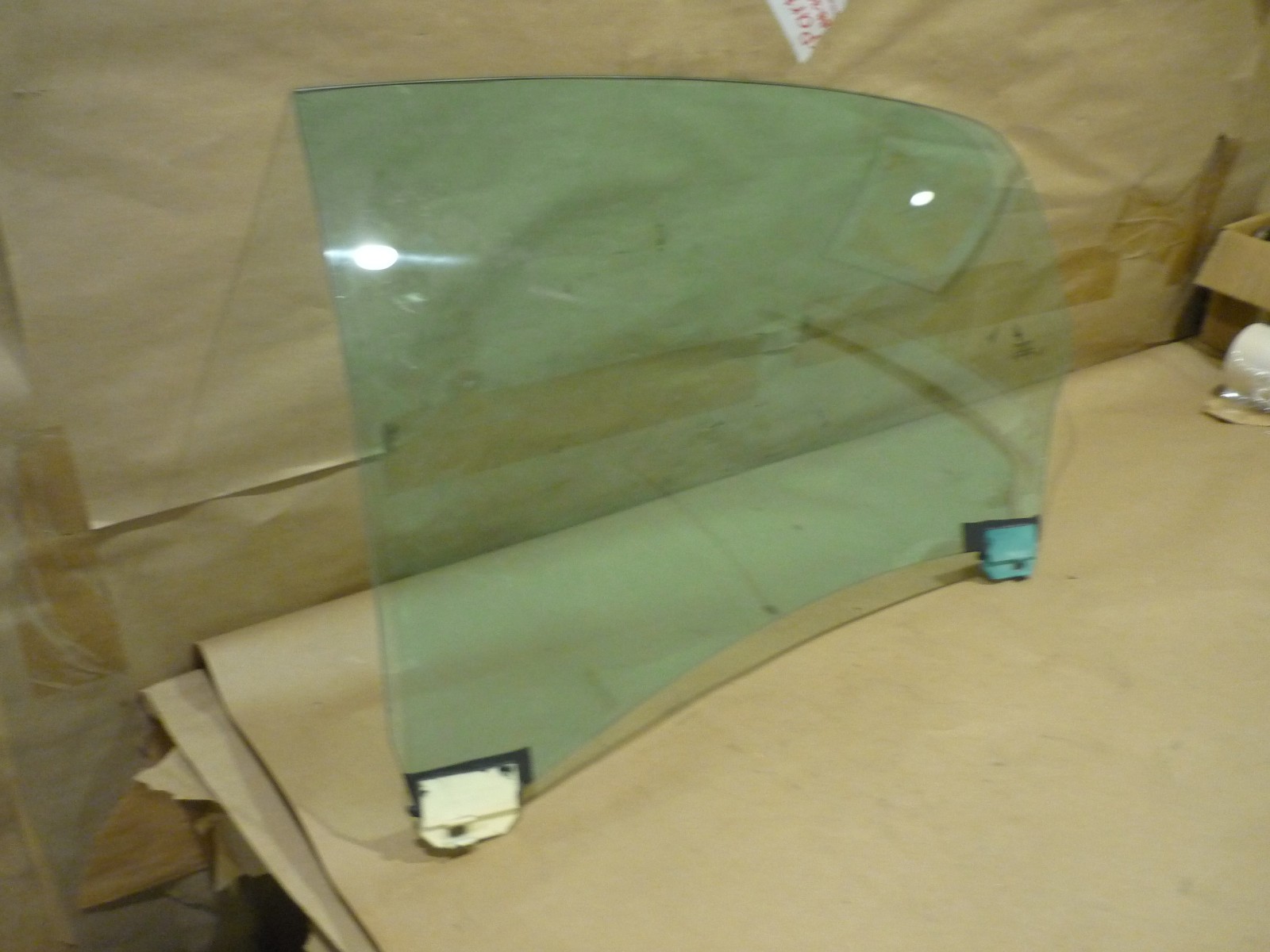 Maserati Quattroporte - LH Rear Door Glass - P/N 66550100