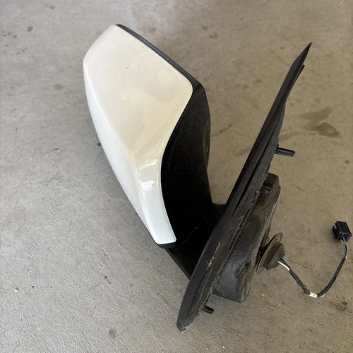 Chevy Colorado Canyon Side View Mirror OEM Painted - Passenger