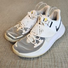 Nike Kyrie Low 3 Eclipse Mens Size 9 White Black Basketball Shoes Sneakers