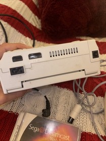 SEGA Dreamcast Console Hooks up w/ Cords 1 Controller & browser Works Great