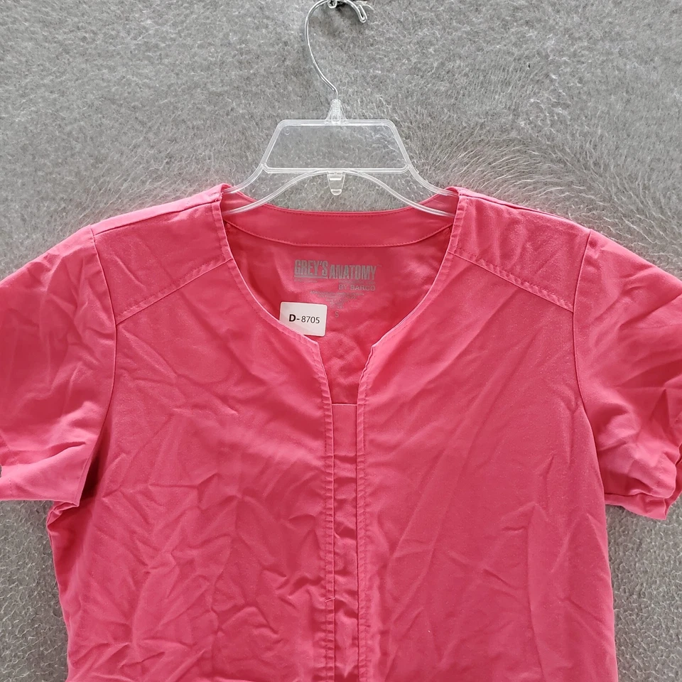 Grey's Anatomy by Barco 女式磨砂上衣小号粉色短袖口袋 — 第 3/4 张图片