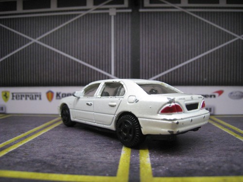 LEXUS LS 430 6064 MOTORMAX CHINA 1:64 WHITE 24 - Picture 4 of 6