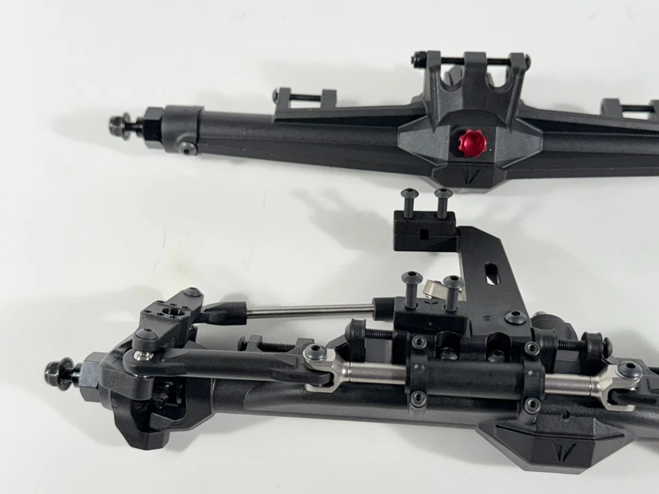 New Vanquish Products H10 Optic Hydro Front & Rear Complete Axles Takeoffs - Image 3 of 4