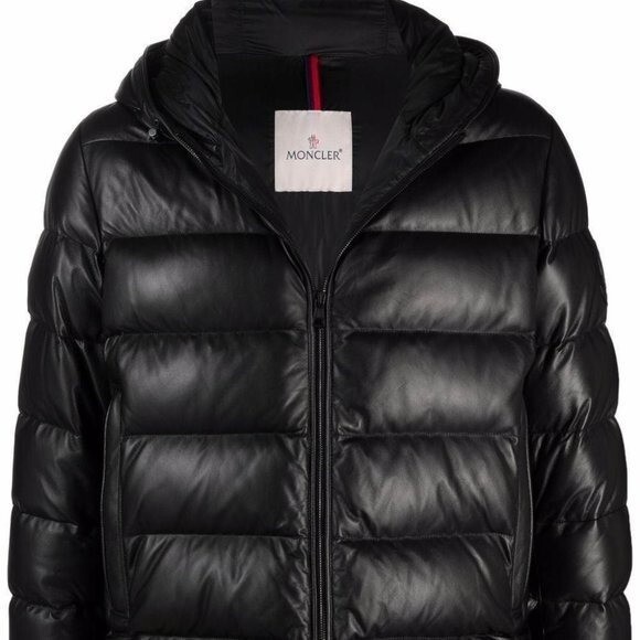 Rさん専用　美品　MONCLER JEANCLAUDE GIBBOTTO MONCLER Quilted Short Down Jacket – LOZURI®