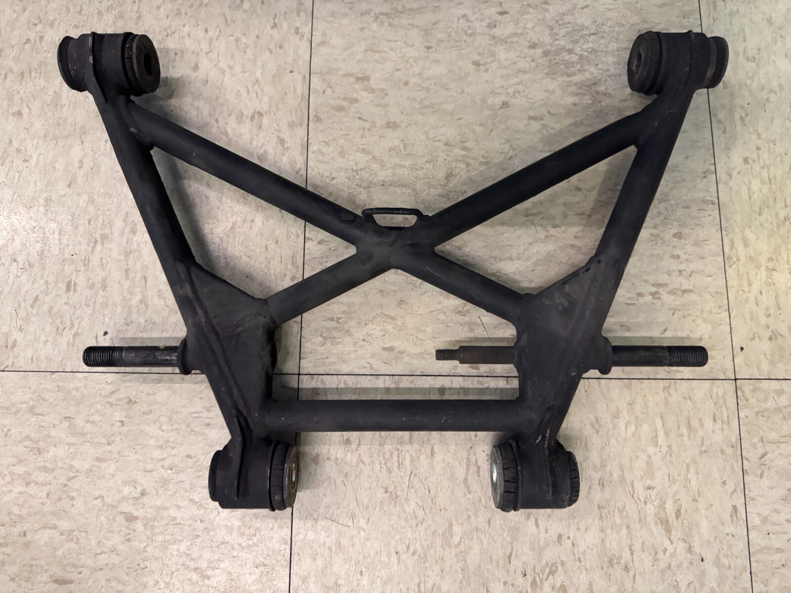 Ferrari Testarossa Lower Suspension Lever for rear #124304