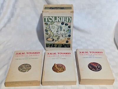 Vintage 1975 Special Edition Box Set Lord of The Rings Trilogy JRR ...