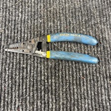 KLEIN TOOLS 11055 WIRE STRIPPER