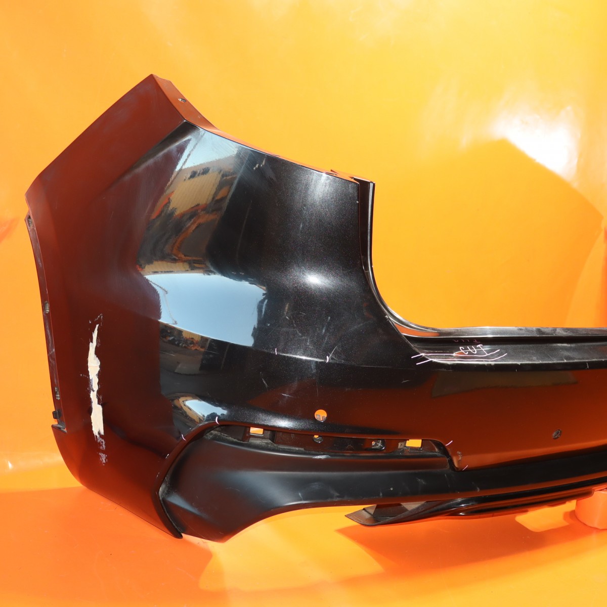 Maserati Levante 2020-2022 Rear Rear bumper P/N 670103586