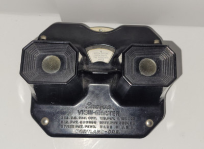 Vtg Bakelite Sawyer's View Master 3D Dimension Viewer with Snow White Card