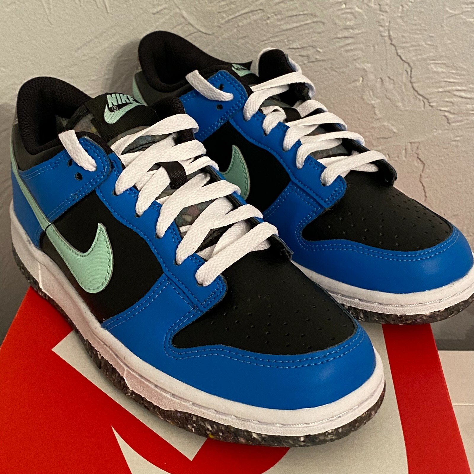 Nike Dunk Low SE GS E Black/Mint Foam-LT Photo Blue Size 5y same as 6.5 women - periciajudicial 