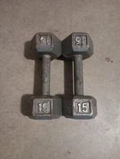 VTG Cast Iron Dumbbell Pair Of 15 lb Silver Hex Set Of 2 Total Weight 30 Pounds