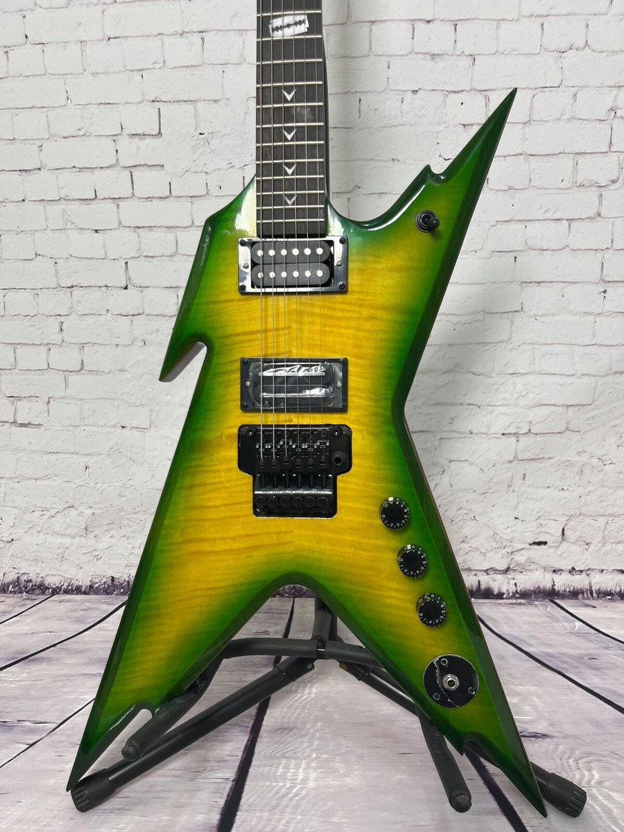 Factory custom electric guitar Green maple top and tremolo hot