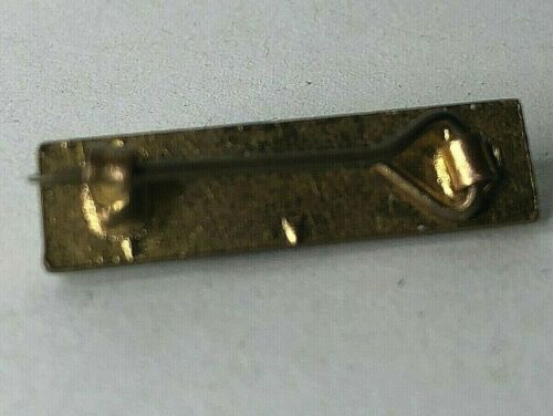 1960's School Tennis Team Green Enamel Badge 27 x 7 mm - Picture 2 of 3