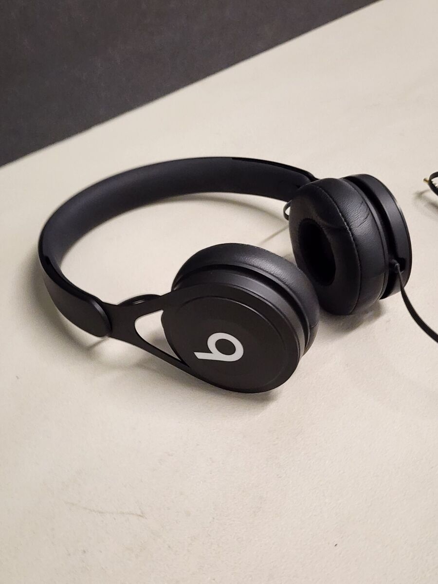 Beats by Dr. Dre Beats EP On Ear Wired Headphones Black | eBay Beats by Dr. Dre Beats EP On Ear Wired Headphones Black | eBay