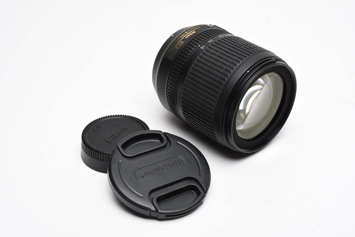 Nikon AF-S 18-105mm f3.5-5.6G ED DX VR zoom lens, caps, clean