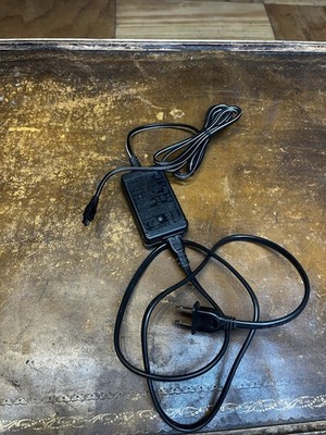 Genuine Sony AC-L200D AC Power Adapter 8.4V 1.7A for Handycam Camcorder w/ Cord