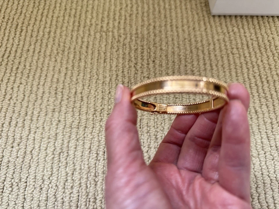 Van Cleef & Arpels梵克雅宝玫瑰金手链M带盒和纸 — 第 2/4 张图片