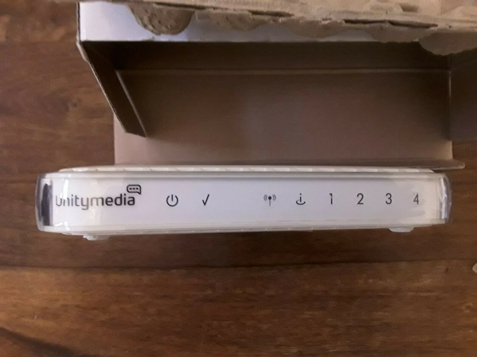 NETGEAR Router 54 Mbps 4-Port ideal als WLahn-Verstärker“ - Bild 4 von 4