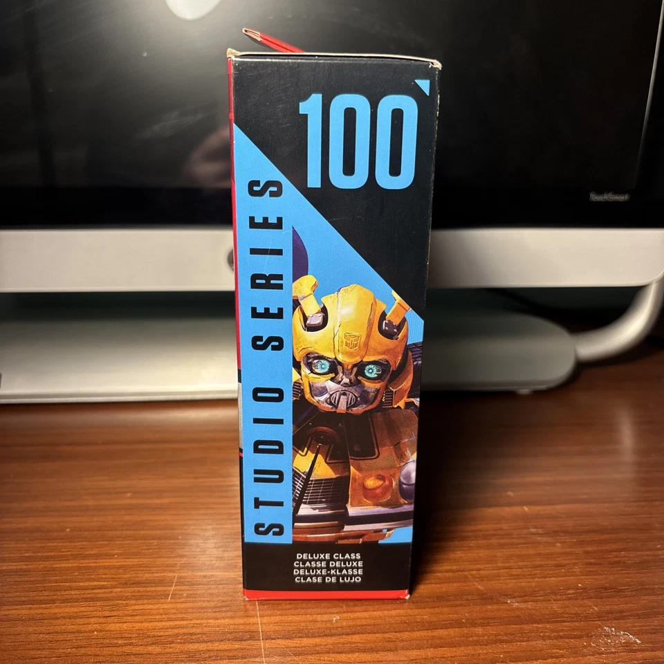 Игрушка-шмель Transformers Toys Studio Series Deluxe Class 100, 4,5 дюйма, экшн - Изображение 2 из 4