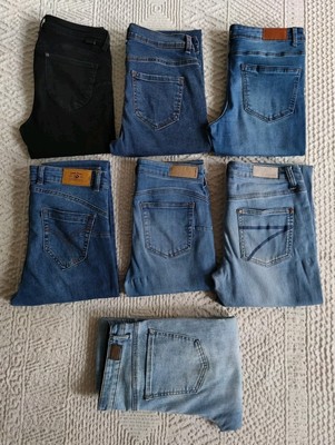 7 Damen Jeans Konvolut Skinny Vero Moda Dack's H&M Pull&Bear Arizona Scout Angel