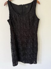 Tahari Arthur M Levine Black Embroidered Hem Shift Dress Sleeveless Size 10