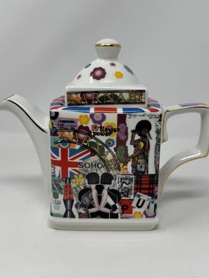James Sadler Famous Streets Carnaby British Teapot Collectible tea EUC VHTF