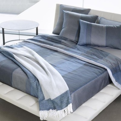 Hugo Boss by Yves Delorme Ritmo King Flat Sheet Blue Grey Stripes Graphic Sateen