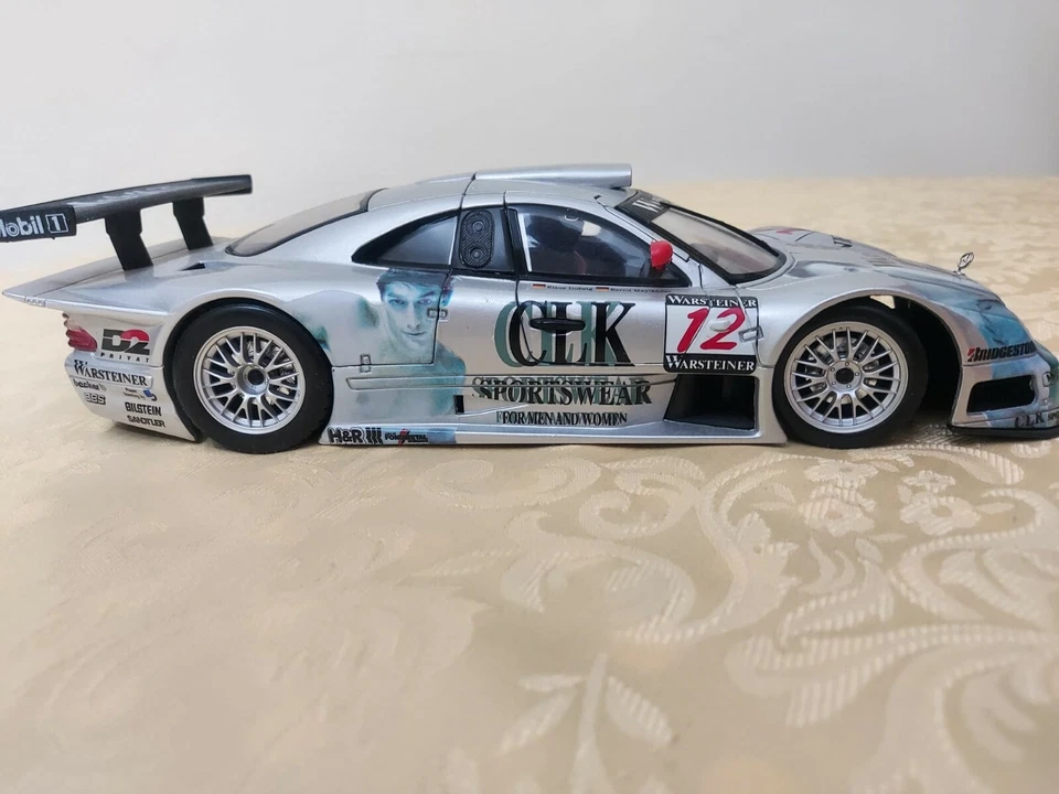 1:18 MAISTO MERCEDES CLK-GTR #12 "SPORTSWEAR" NEW in Premium-MODELCARS - Immagine 2 di 4