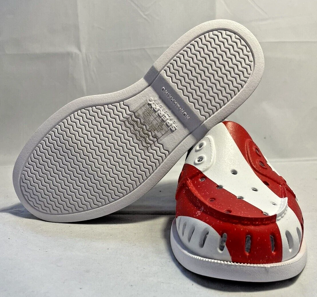 Red white and blue sperry hotsell boat shoes