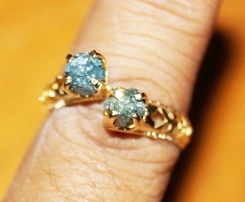 2.05CTS Blue Rough Diamond Engagement Ring, Uncut Raw Diamond925 silver Ring - Picture 6 of 6