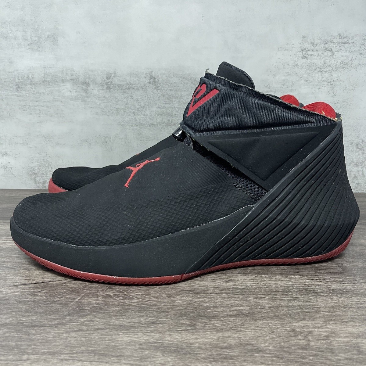 Jordan Why Not Mens 11.5 Zer0.1 Black Red AA2510-007