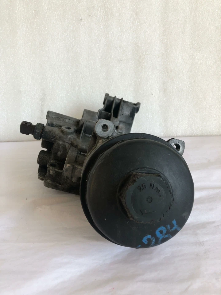 1997 - 1998 BMW 528I conjunto de carcaça de filtro de óleo 2.8L 6 cilindros A/T sedã  - Imagem 4 de 4