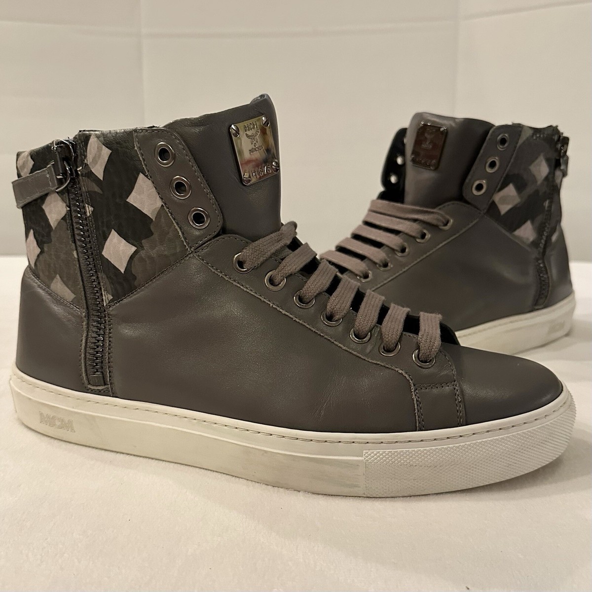MCM High-Top Zip Turnlock Sneakers Sz 9 Mens Gray Leather 