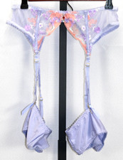 Lavender  Lace Garter Belt NWOT Size M 95 Polyester 5 Elastane