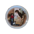 Avon 1985 Vintage Mother's Day Small Plate Collector's Edition Tom Newsom NIB — photo 1