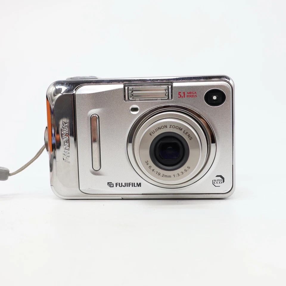 Fujifilm Digital Camera FinePix A500 5.1MP Silver Tested, photo 1 of 5