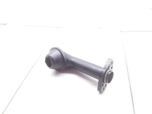 Oil pan strainer pipe