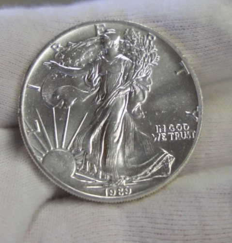 1989 US Silver Eagle $1 Gem Unc Better Date