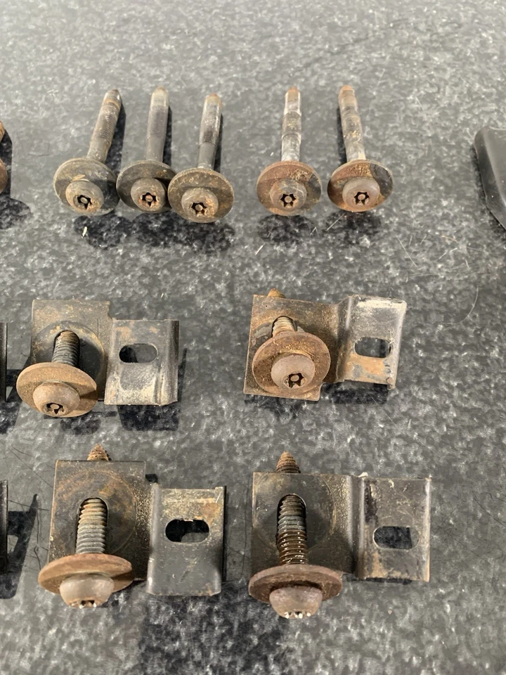 Ford Bronco 1992-1996 superior Lt y Rt lateral desmontable soportes superiores y herrajes OEM Foto 3 de 4