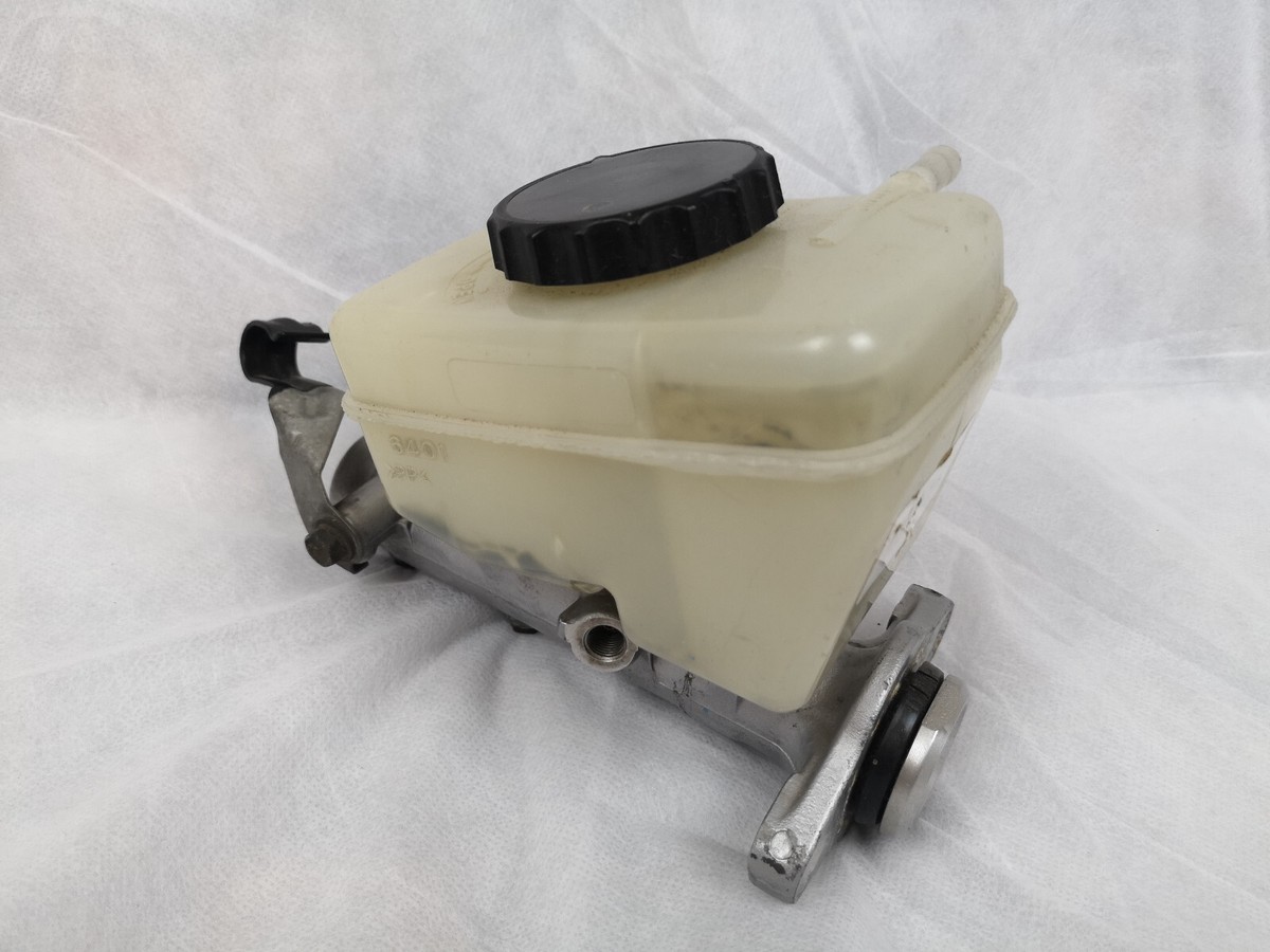 JDM Toyota Altezza Brake Master Cylinder GXE10 SXE10 1GFE