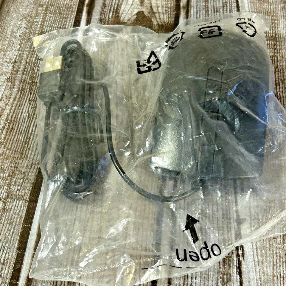 NEW Genuine Dell Wired USB Optical 2 Button Mouse w/ Scroll Wheel Black 49PR0 - Image 3 of 4