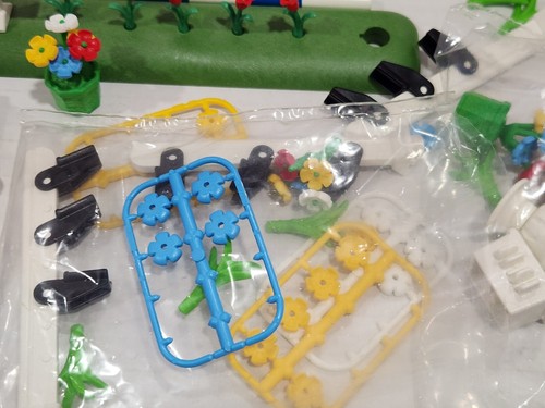 VINTAGE Playmobil 3854 Farm & Country Equestrian Show Jumpers Horses 1996 - Picture 2 of 11