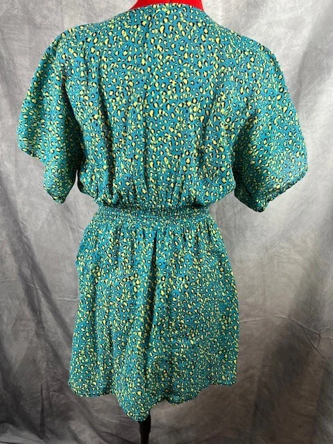 Xhilaration Cuello en V Guepardo Leopardo Animal Estampado Natación Cubre Azul Verde Mediano Foto 2 de 4