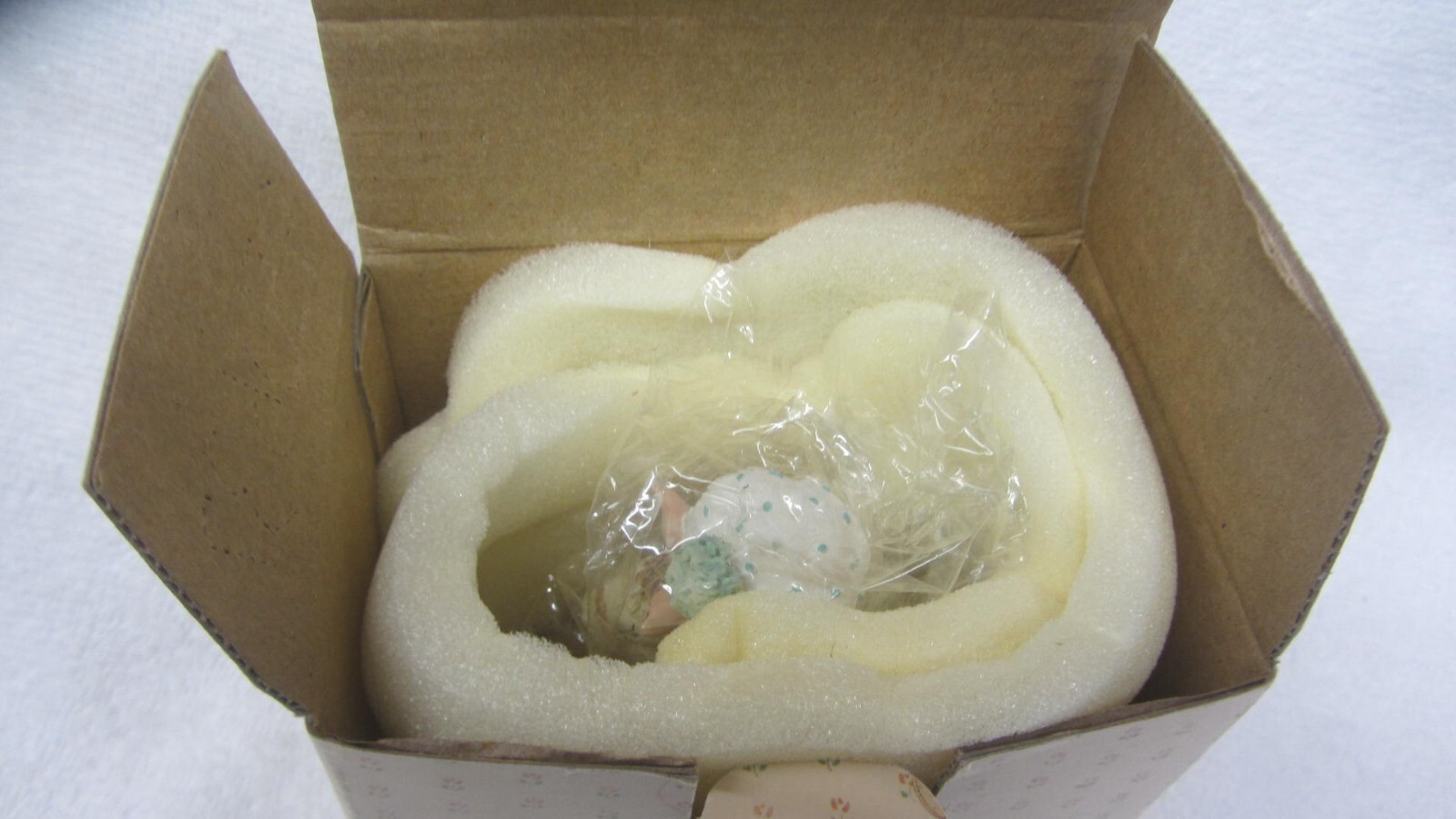 1991 Cherished Teddies *BETH* "BEAR HUGS" 950637 Enesco w/Box