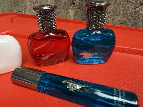 Mustang Men’s Cologne 3-Piece- Red, White, Blue EDT 1oz ea. Made In USA 90% Full - Picture 2 of 7