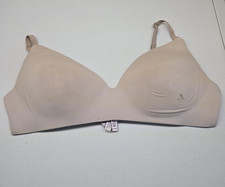 Victoria's Secret Women Bra 40C Beige T Shirt Lightly Lined Wireless READ