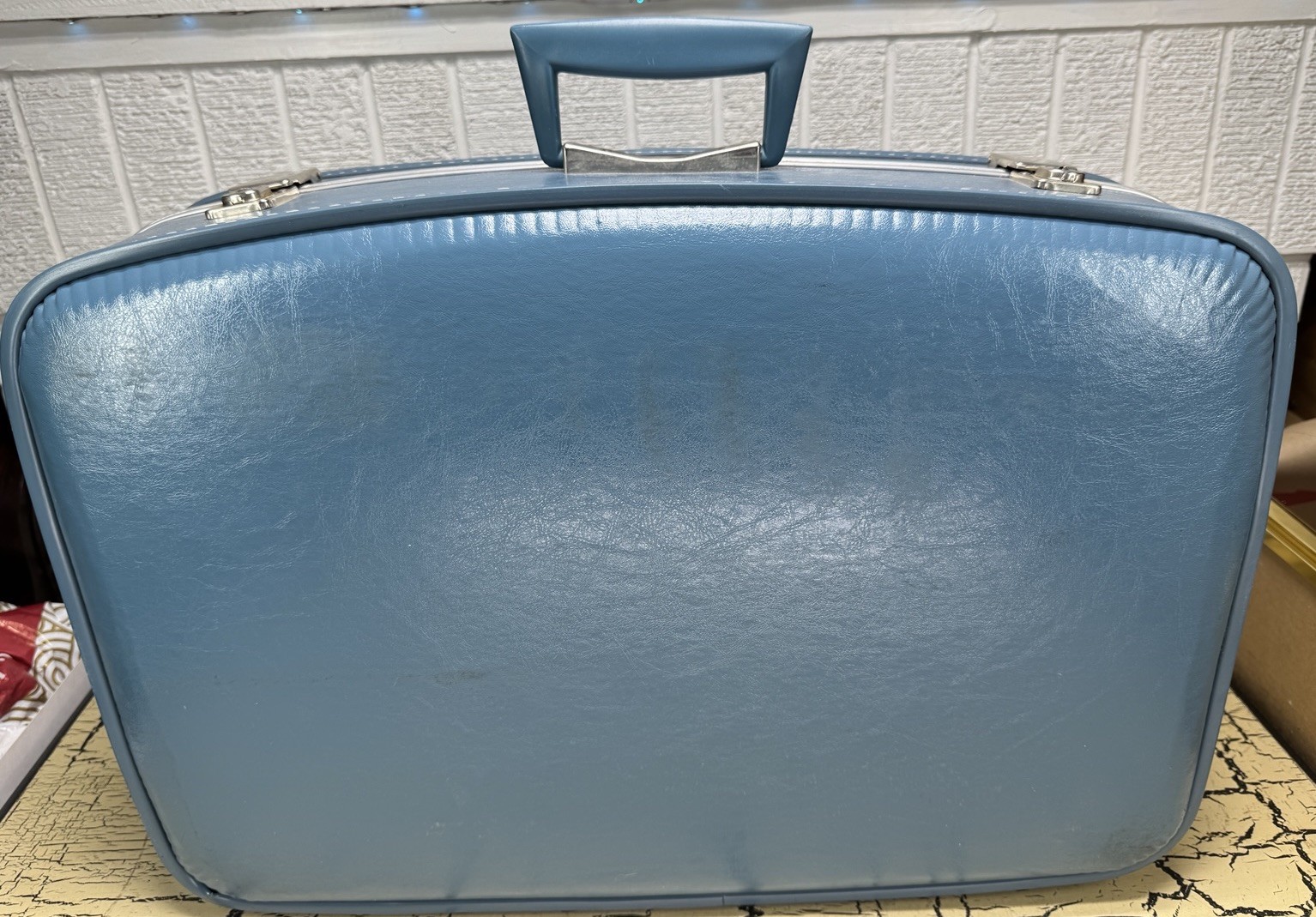 Vintage Hard Shell Large Blue Suitcase Luggage Lined Unbrand