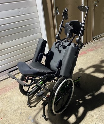 Ki Mobility Focus CR green Wheelchair Recline