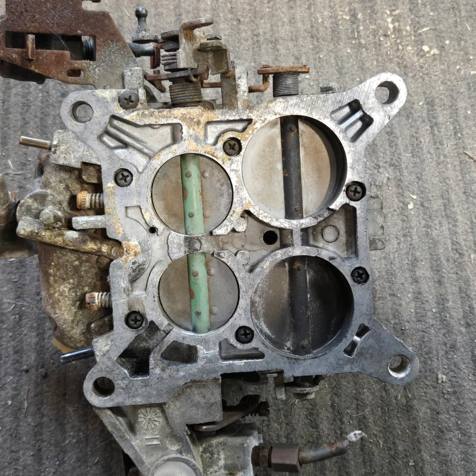 Carburador Ford Mustang Cougar 1973 351C Cobra Jet 4V manual D3Zf-la Foto 4 de 4